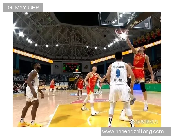 2017年CBA季后赛广厦队对阵上海队精彩回顾与赛后分析