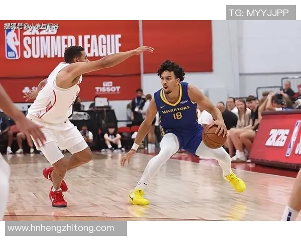 勇士与奇才激战1月25日NBA赛场精彩对决引发球迷热议 勇士与奇才激战1月25日NBA赛场精彩对决引发球迷热议